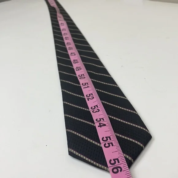 FENDIMen's Tie; Pure Italian Silk